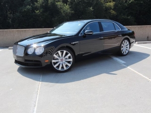 Bentley Flying Spur черный